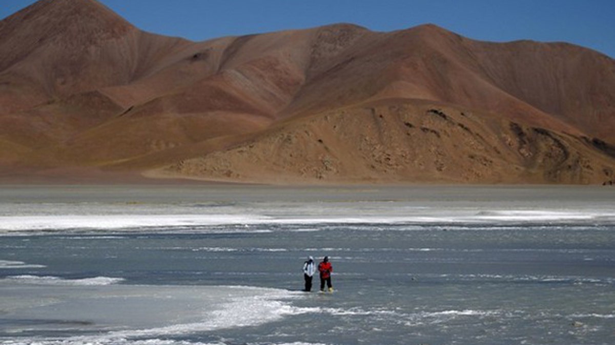 ARGENTINA-LAKE/SCIENCE