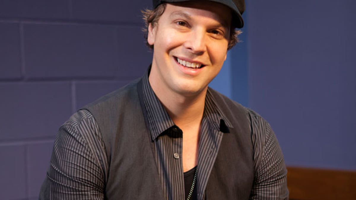 b264b0b4-SPG Moment with Gavin DeGraw