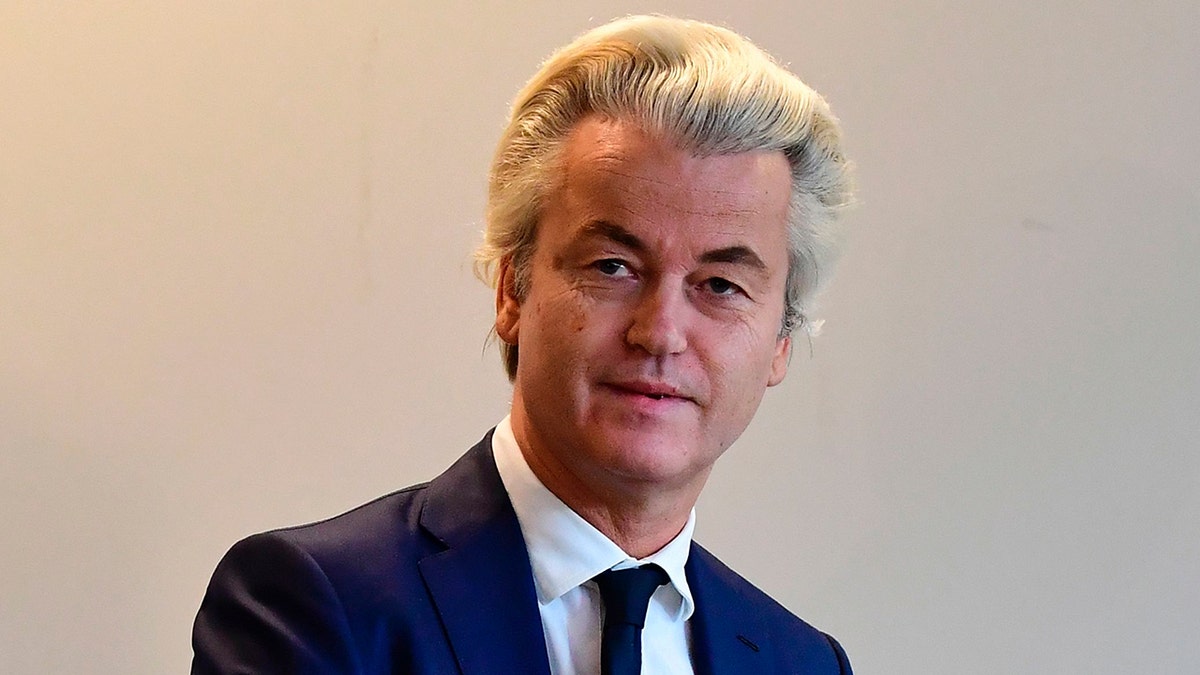 Netherlands' politician Geert Wilders (C) of the Freedom Party (PVV)