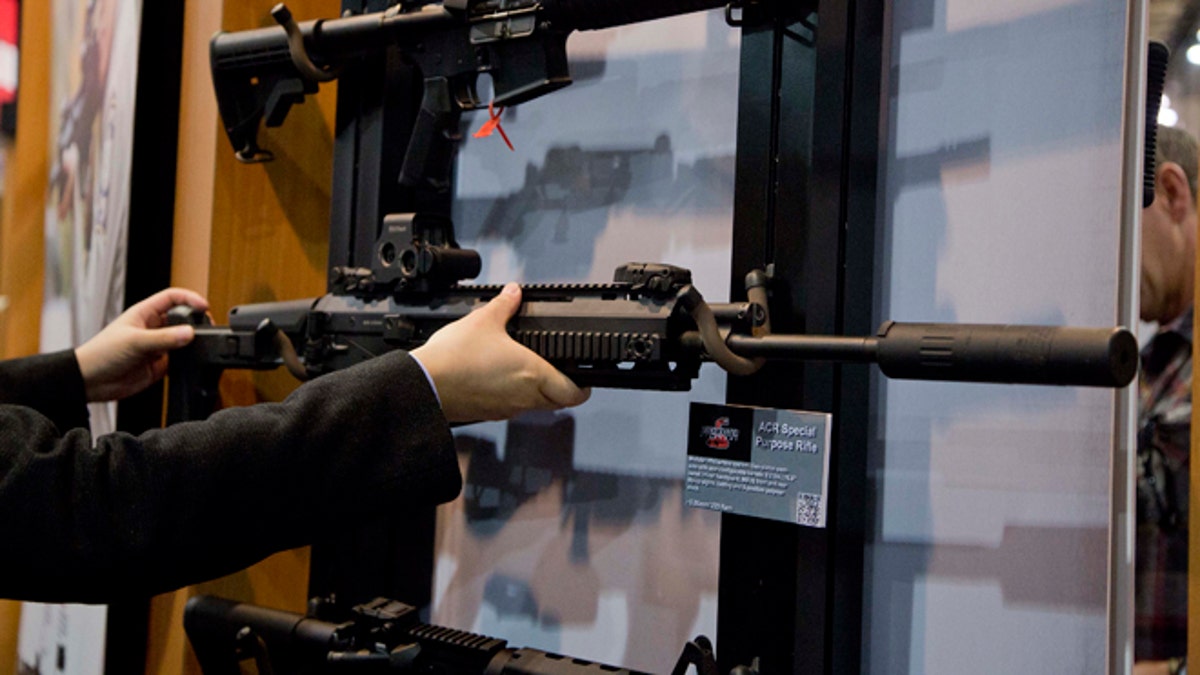 Hukum Senjata New York Mungkin Menghambat Terapi, Klaim Para Ahli