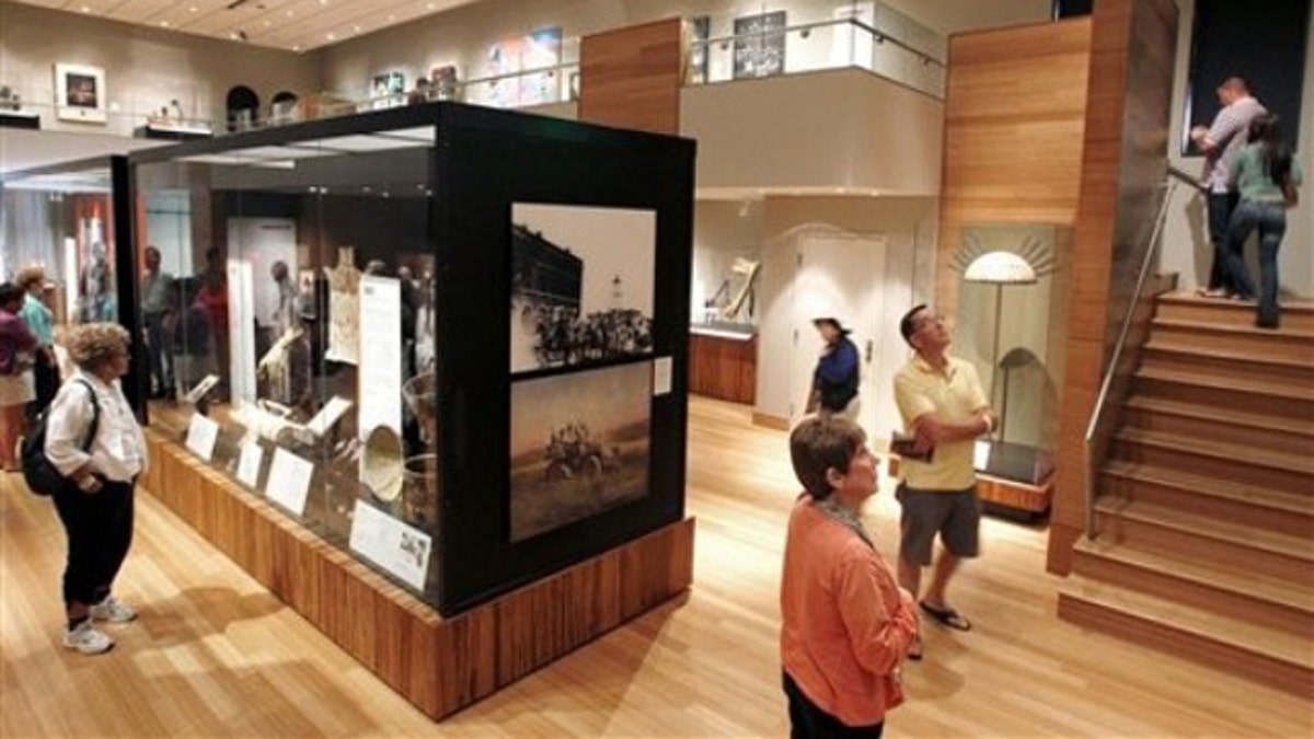 Geronimo Exhibit