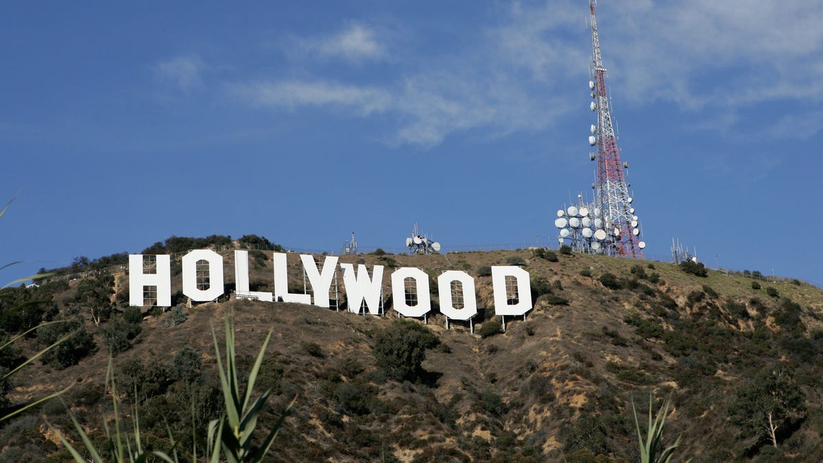 HOLLYWOOD, CA - DECEMBER 5:  The newly refurbished Hollywood Sign is seen atop of Mt. Lee after Los Angeles Mayor Antonio Villaraigosa added a finishing touch of paint to complete the project on December 5, 2005 in Hollywood, California.  (Photo by David Livingston/Getty Images)