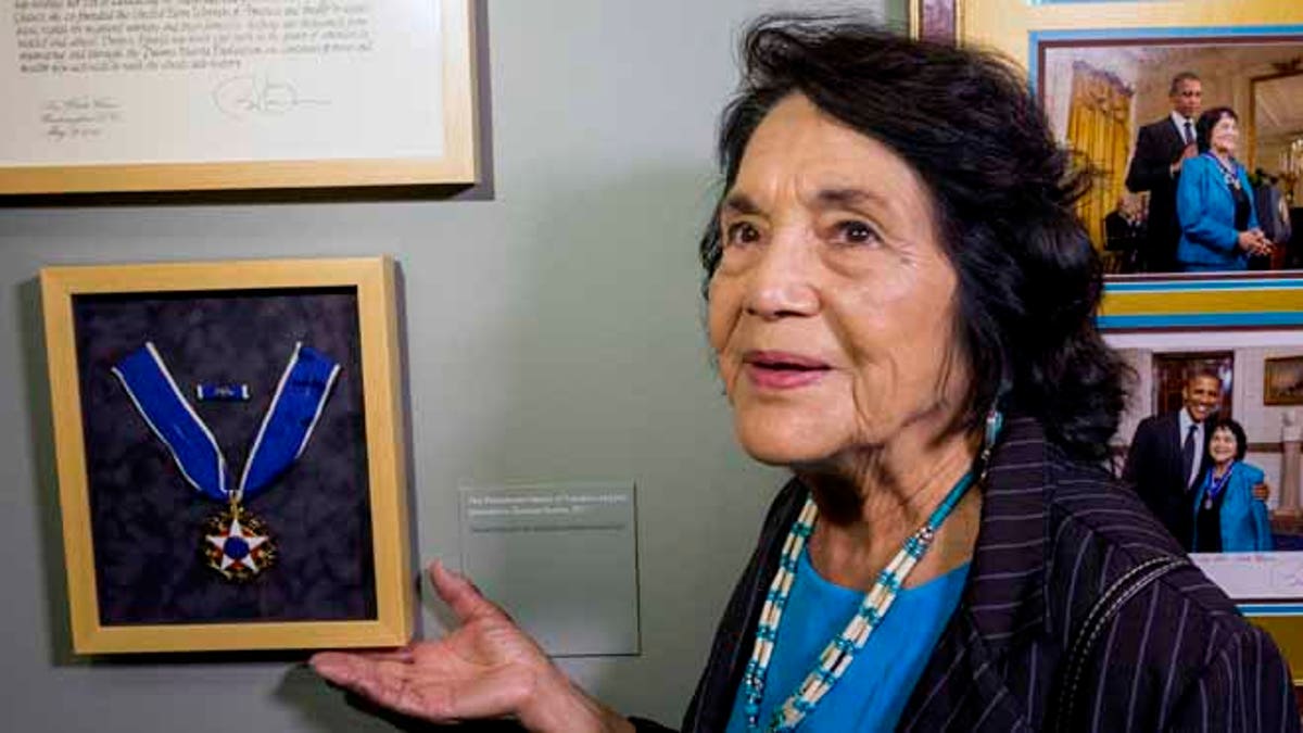 DEM-2016-Huerta-Dawson