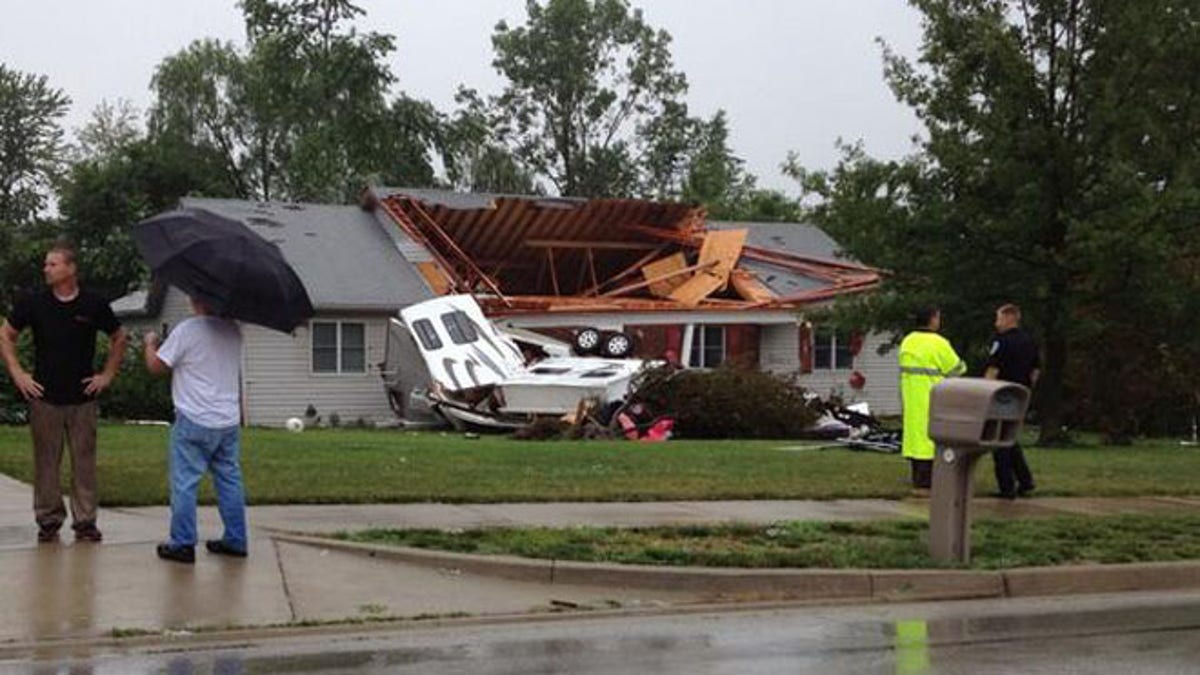 Tornado damages homes in Indianapolis area
