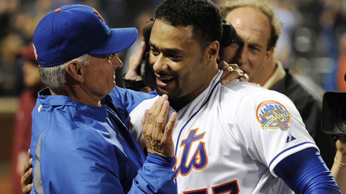 Johan Santana throws the first no hitter in Mets history and a fan is  tackled on the field!