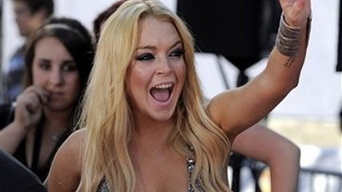Lindsay Lohan Finally Makes Fun of Her Troubles During VMAs Fox News pic photo