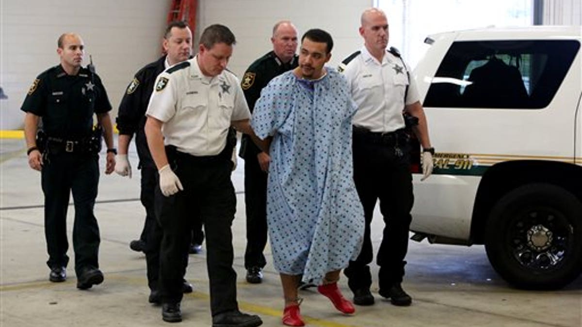 Violent Confrontation Erupts at Orlando Airport as Man Puts Police Officer in Chokehold 1 Fugitive shot at, ran over florida cop because he 'felt like a caged rat' | fox news