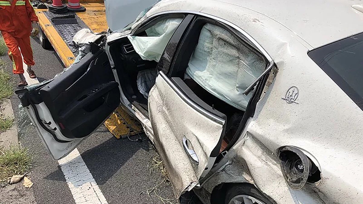 Maserati Ghibli crash 3 Asia Wire