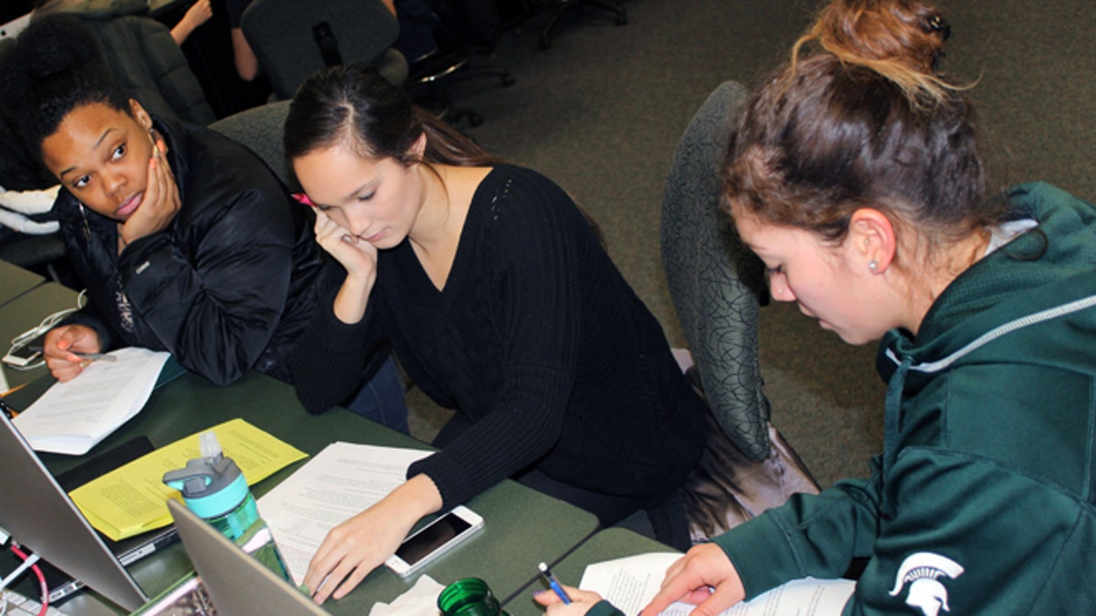 Veterans Guide Journalism Class