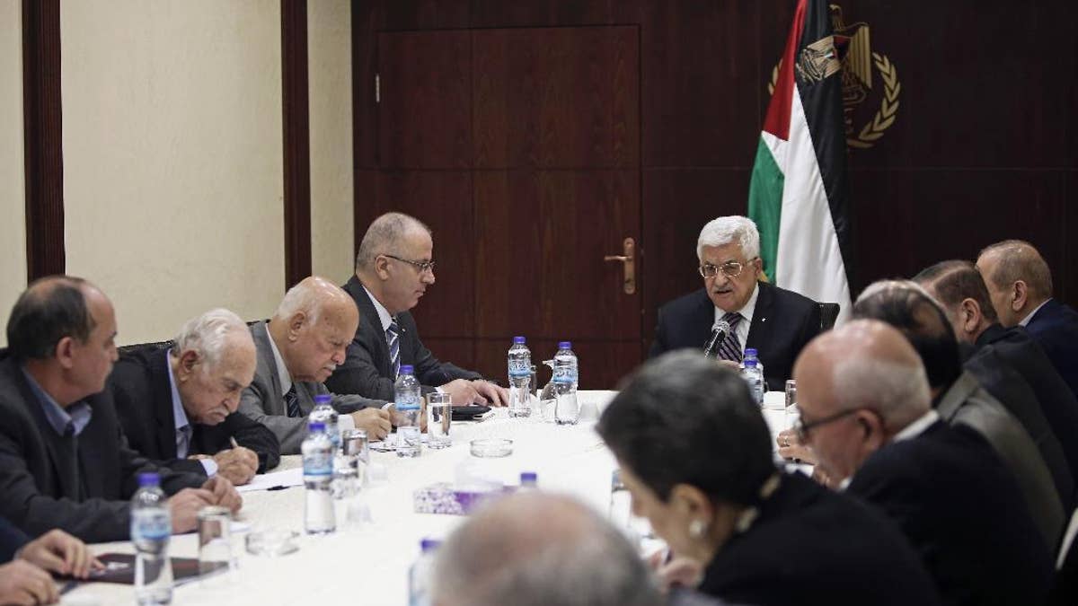 Dokumen pemerintah Palestina yang bocor memicu kemarahan online atas korupsi di kalangan para pemimpinnya