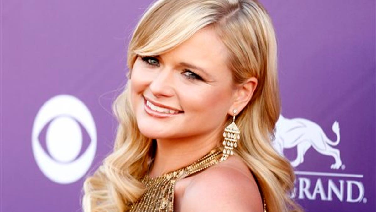 2012 ACM Awards Arrivals