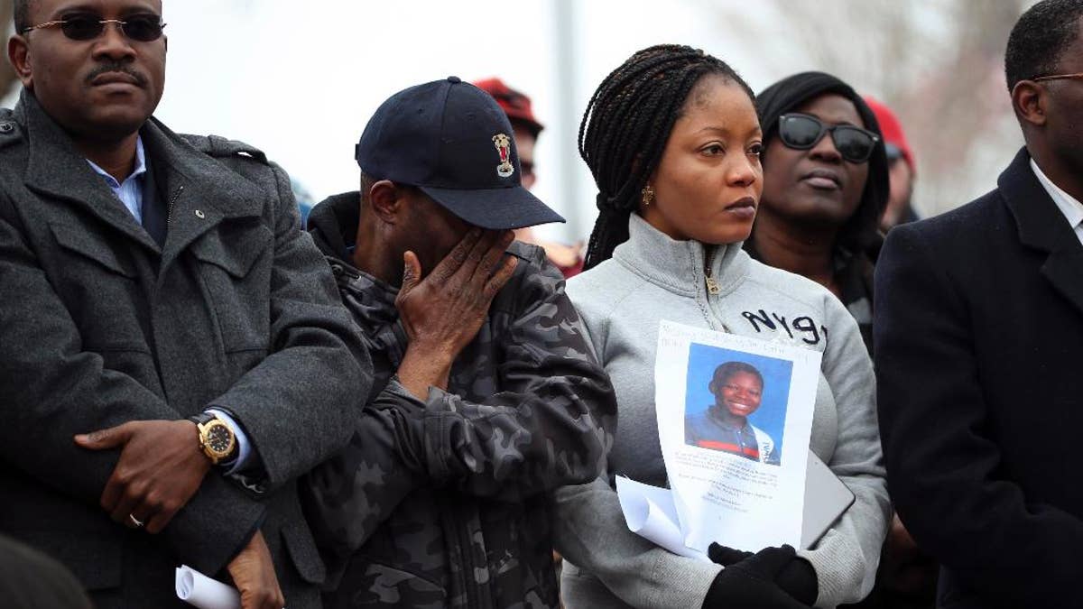 Polisi: Kasus anak laki-laki Minnesota yang ditemukan di sungai adalah penyelidikan ‘pembunuhan’; ayah curiga