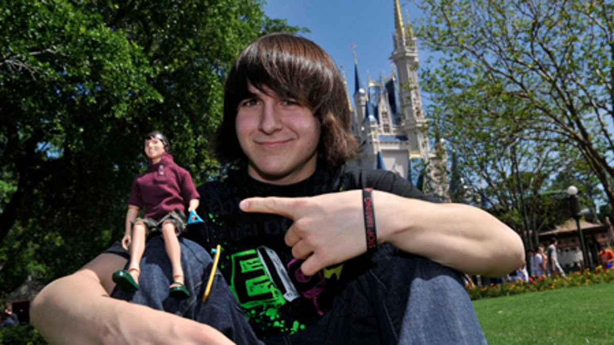 People Mitchel Musso