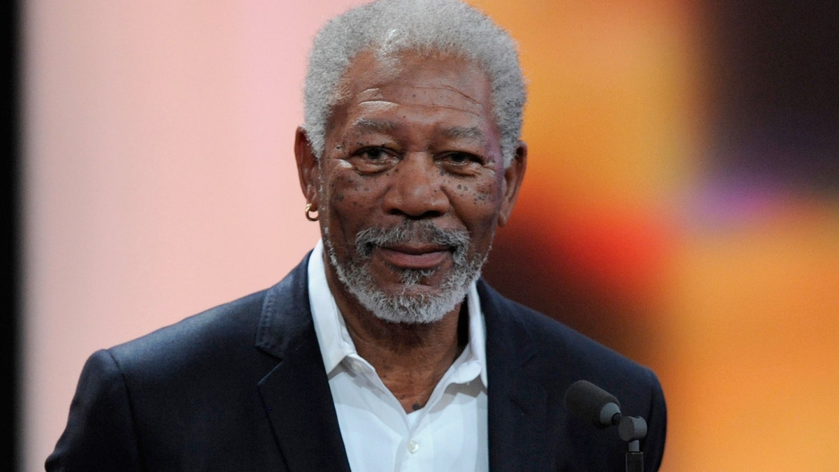 f9a973ff-Morgan Freeman