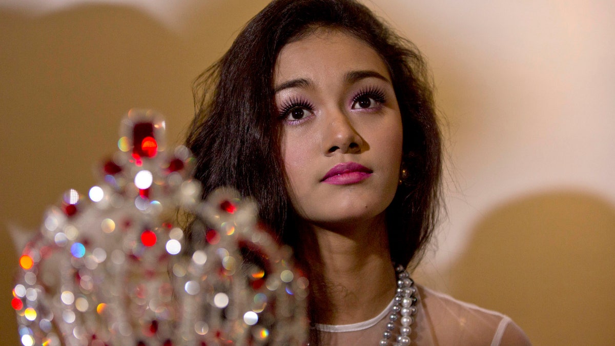 Myanmar Runaway Beauty Queen