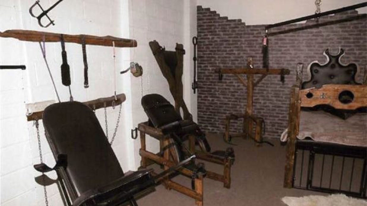 Nazi Dungeon1