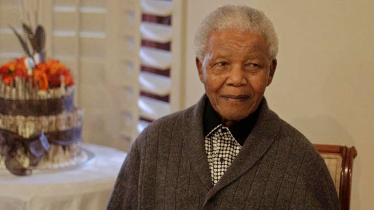ad9e36cc-South Africa Mandela Hospitalized