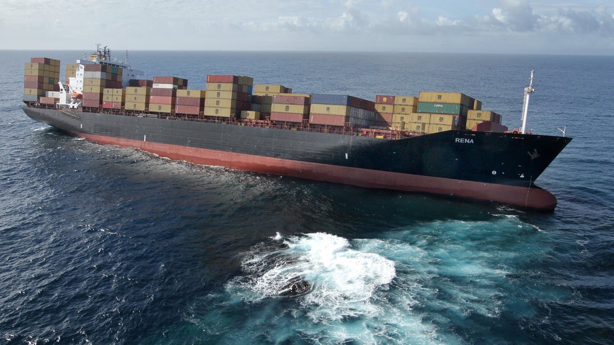 New Zealand Ship Stranding