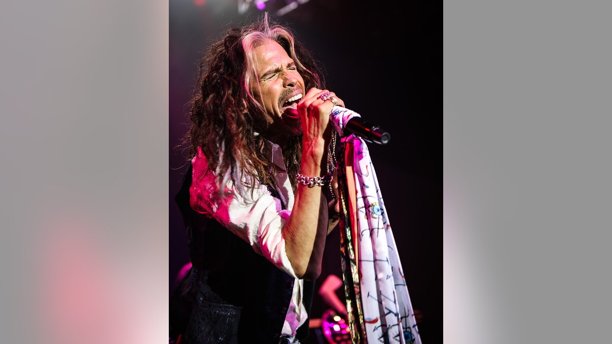 Steven Tyler singing