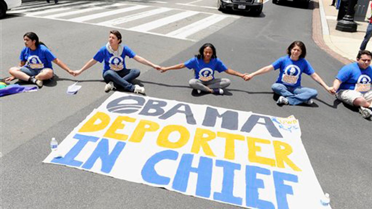 d8304814-Obama Immigration