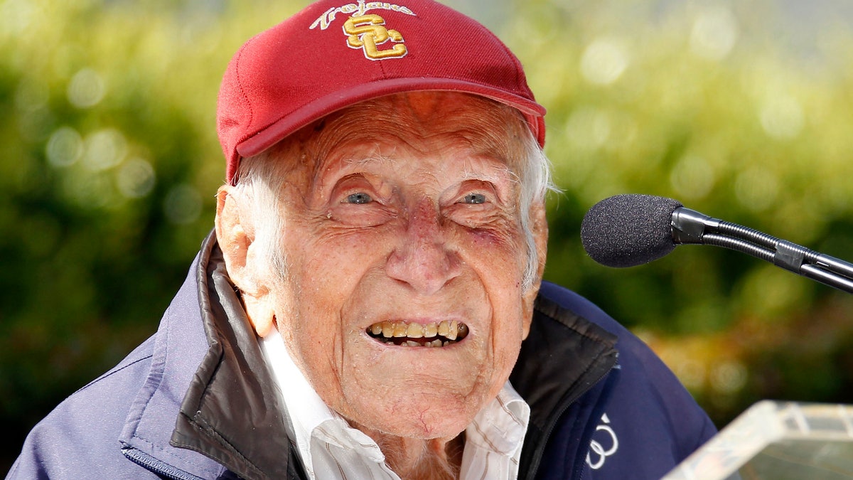 Obit Zamperini