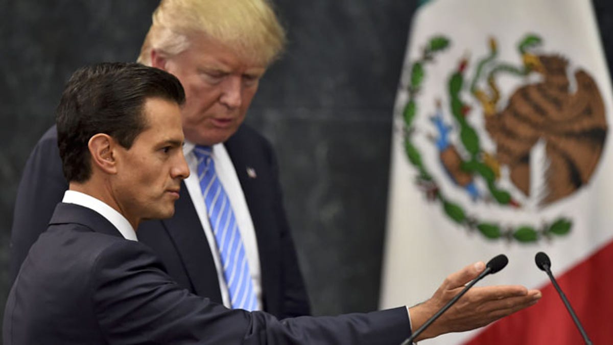 Rick Sanchez: Peña Nieto dari Meksiko memberi Trump kesempatan untuk melihat presiden