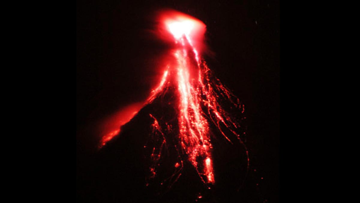 115c2873-Philippines Volcano