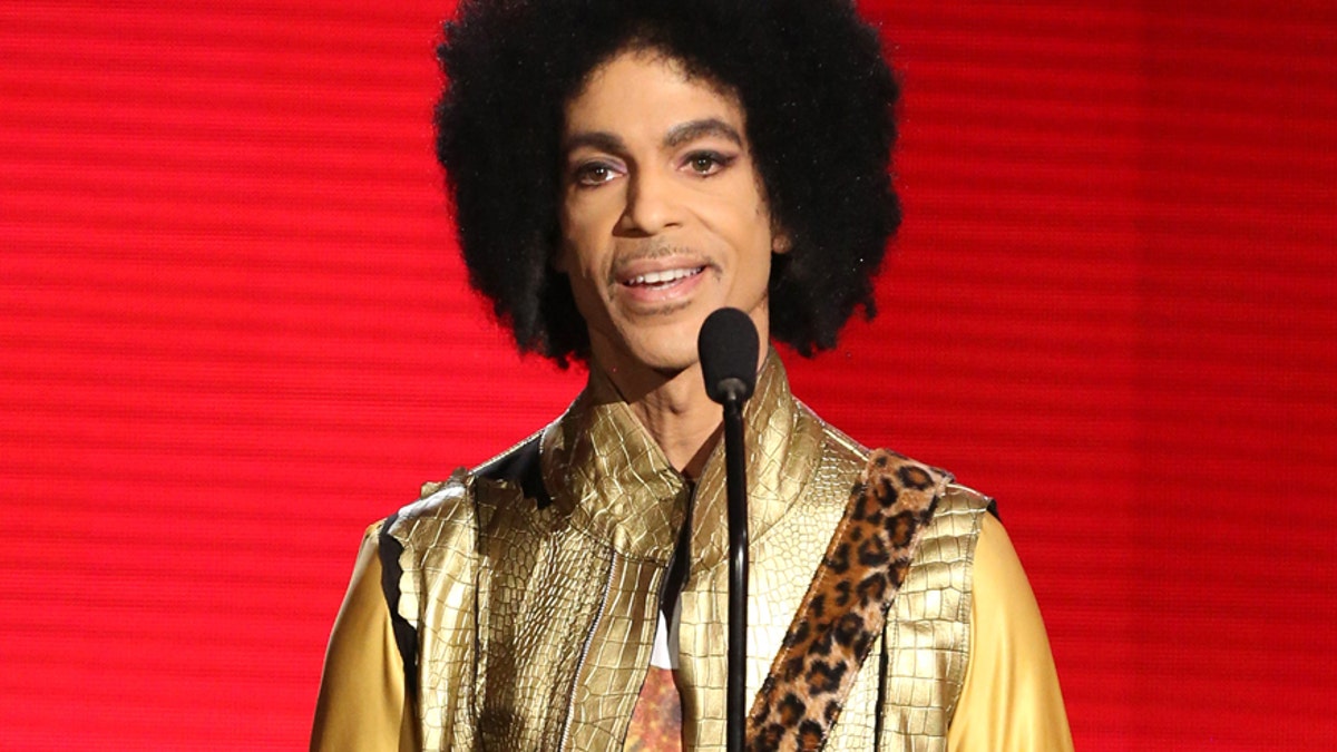 Prince's memoir reveals new details about the late singer.