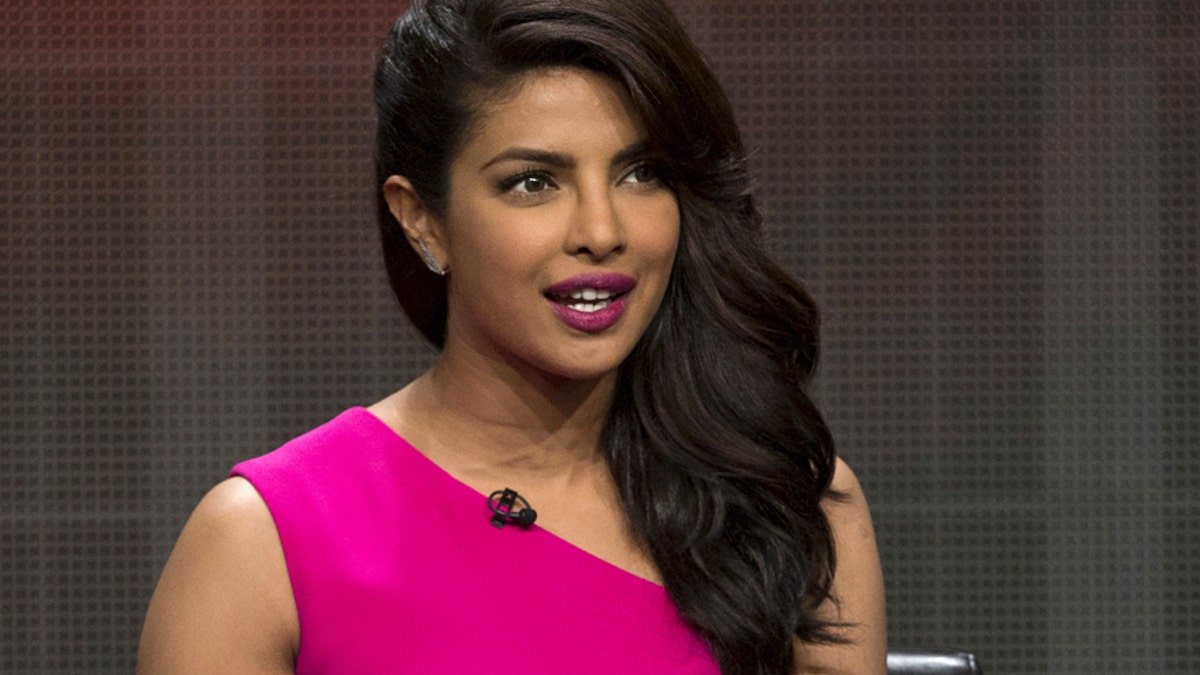 7fa58ac6-USA-ENTERTAINMENT