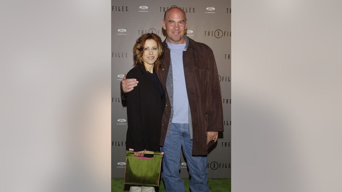 cfc4e26b-ENTERTAINMENT