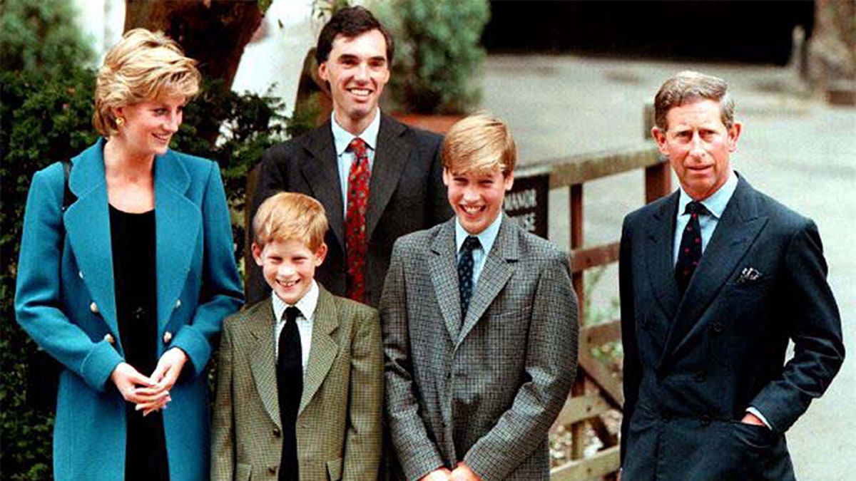 FILE PHOTO OF 6SEPT95 - The Prince and Princess of Wales, Prince Harry, and housemaster Dr Andrew Gayley (behind) escort Prince William (2R), second in line to the throne, for his first day of term at the world famous Eton College September 6, 1995. Princess Diana and her millionaire companion Dodi Al Fayed were killed in a car crash August 31 in Paris after being chased by photographers on motorcycles.DIANA - RP1DRIDWOXAA