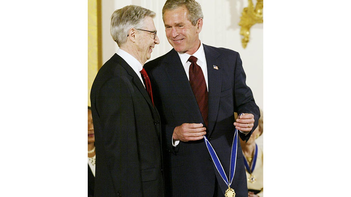 U.S. President George W. Bush laughs alongside Fred Rogers during the
presentation of the Presidential Medal of Freedom ceremony, America's
highest civilian award, at the White House, July 9, 2002. The medal is
awarded to those deemed to have made especially meritorious
contributions to the security or national interests of the United
States, to world peace, or to cultural or other significant public or
private endeavors. REUTERS/Hyungwon Kang

HK/GN - RP3DRIBKLNAA