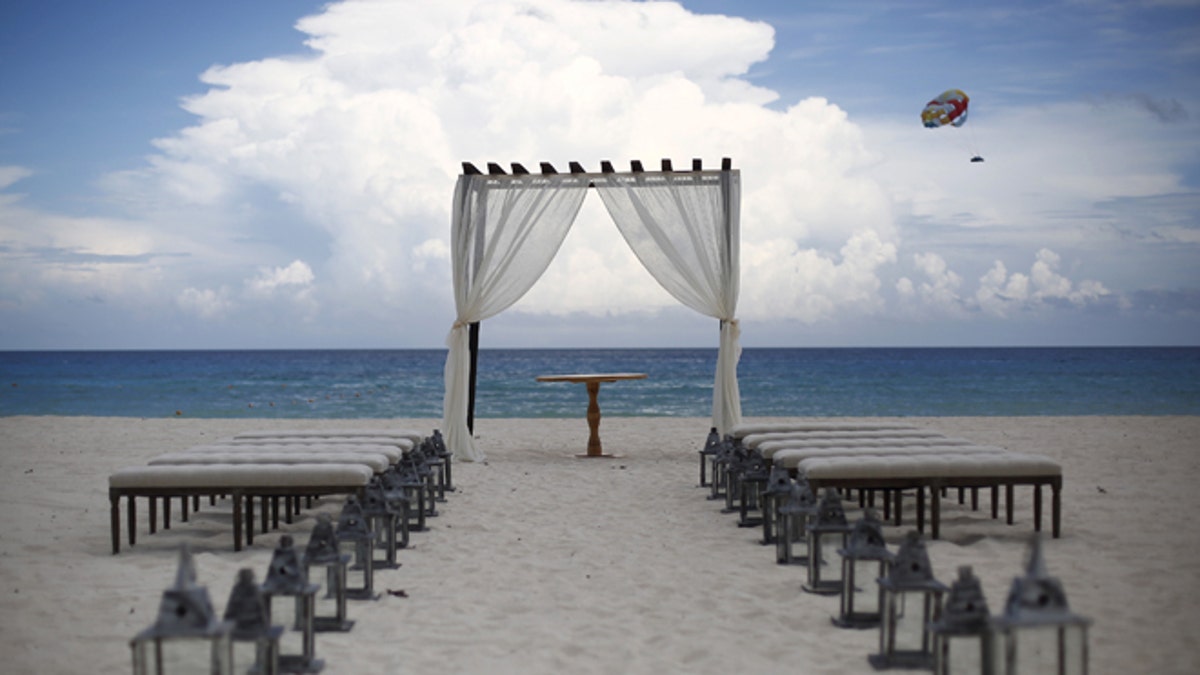 CLIMATECHANGE-SUMMIT-EARTHPRINTS-MEXICO