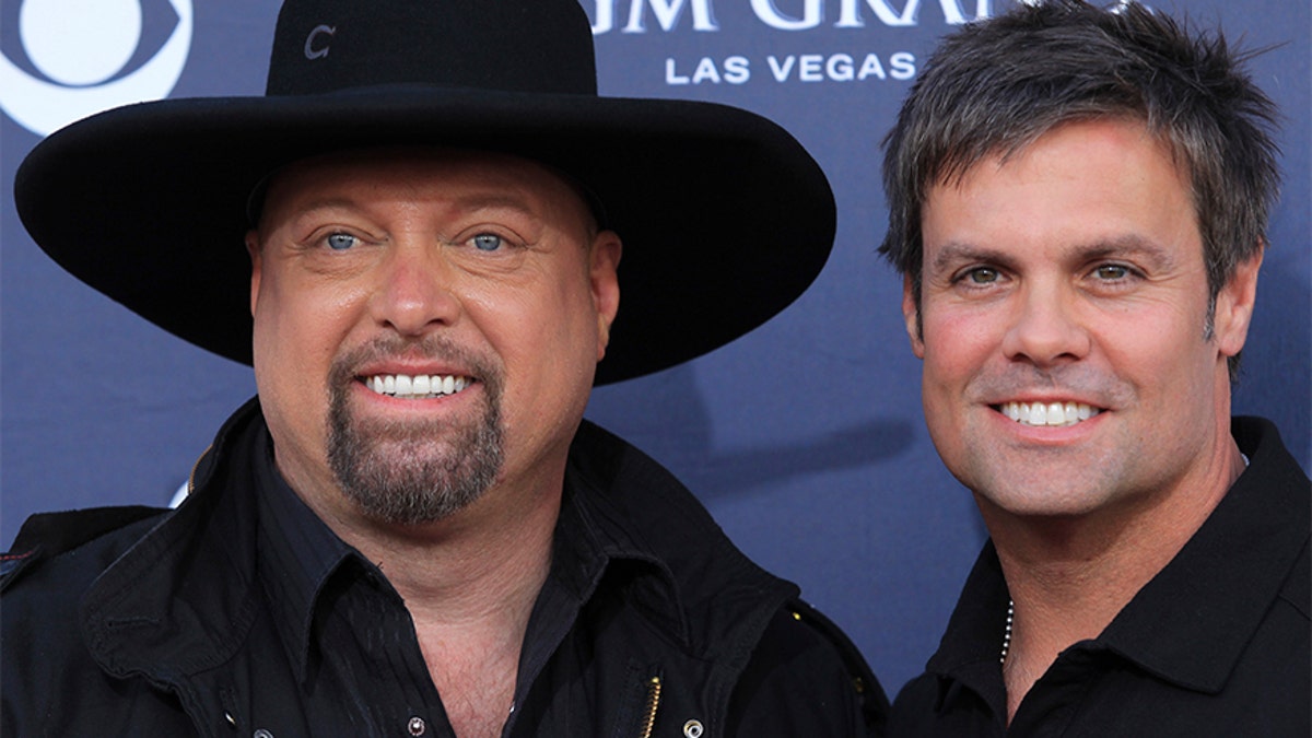 RT Montgomery Gentry 1