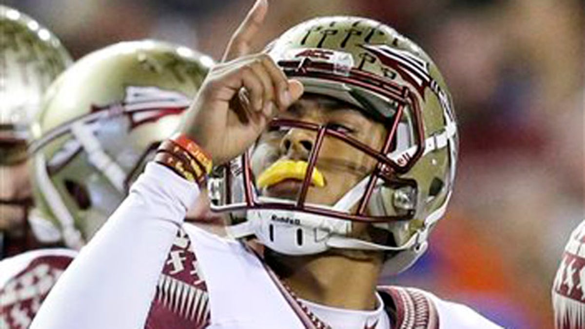 Roberto Aguayo selected by the Buccaneers in 2nd round of NFL draft