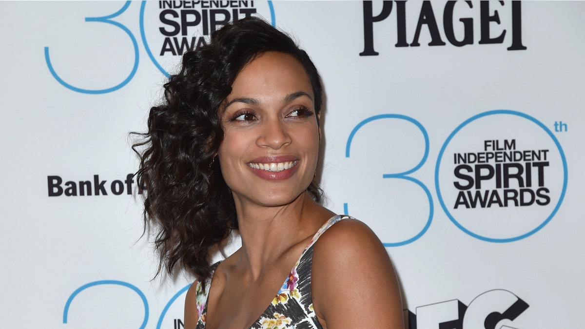 522935835VD00033_30th_Film_