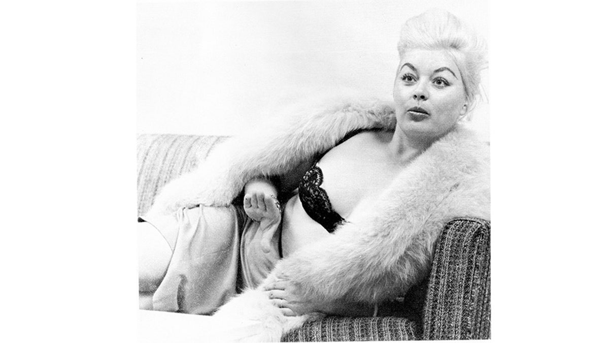 Barbara Payton 17