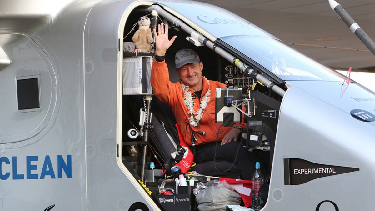 SOLAR-AIRPLANE/USA