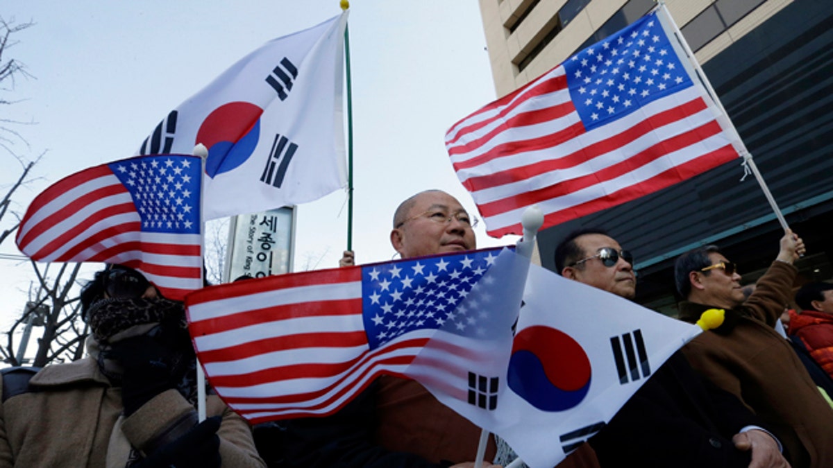 Duta Besar AS untuk Korea Selatan menjadi sasaran karena memprotes latihan militer, kata polisi