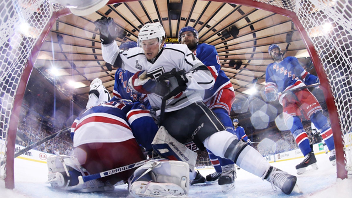 2012 Stanley Cup Final: Anze Kopitar's overtime goal pushes L.A. Kings over  New Jersey Devils 2-1 in Game 1 