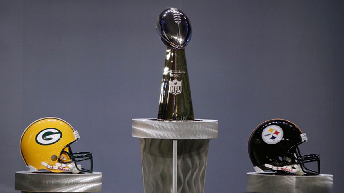 a740007c-NFL Super Bowl Football