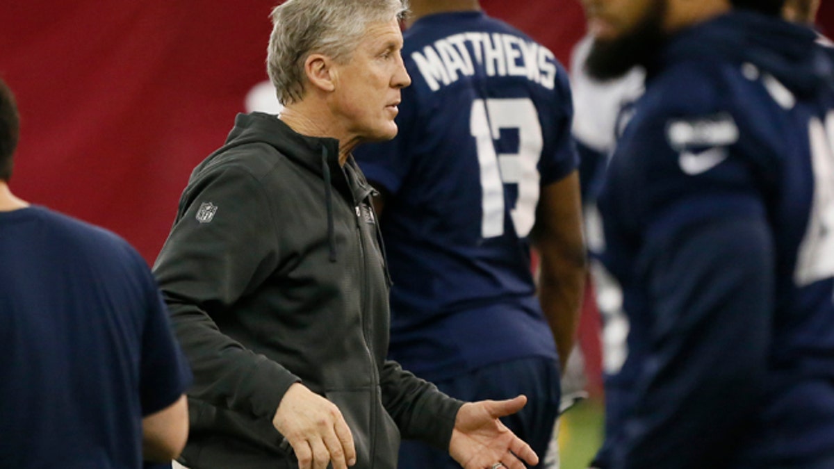 6075e46a-Super Bowl Football