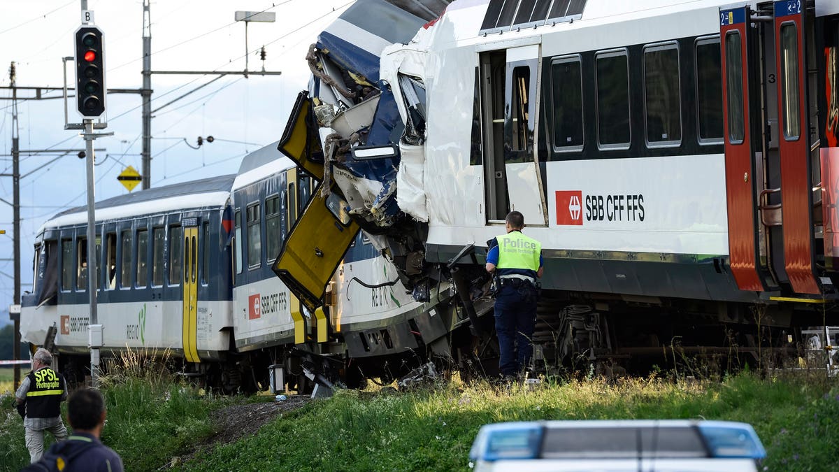 c8cd1791-Switzerland Train Collision