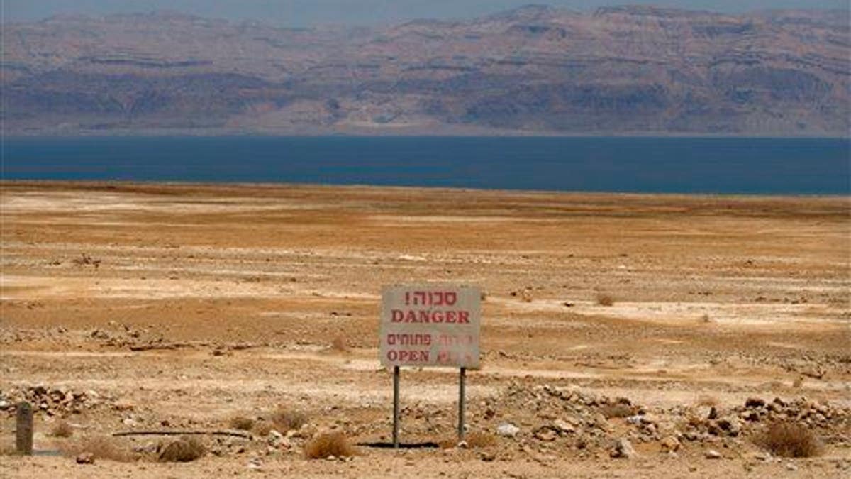 Israel Dead Sea Holes