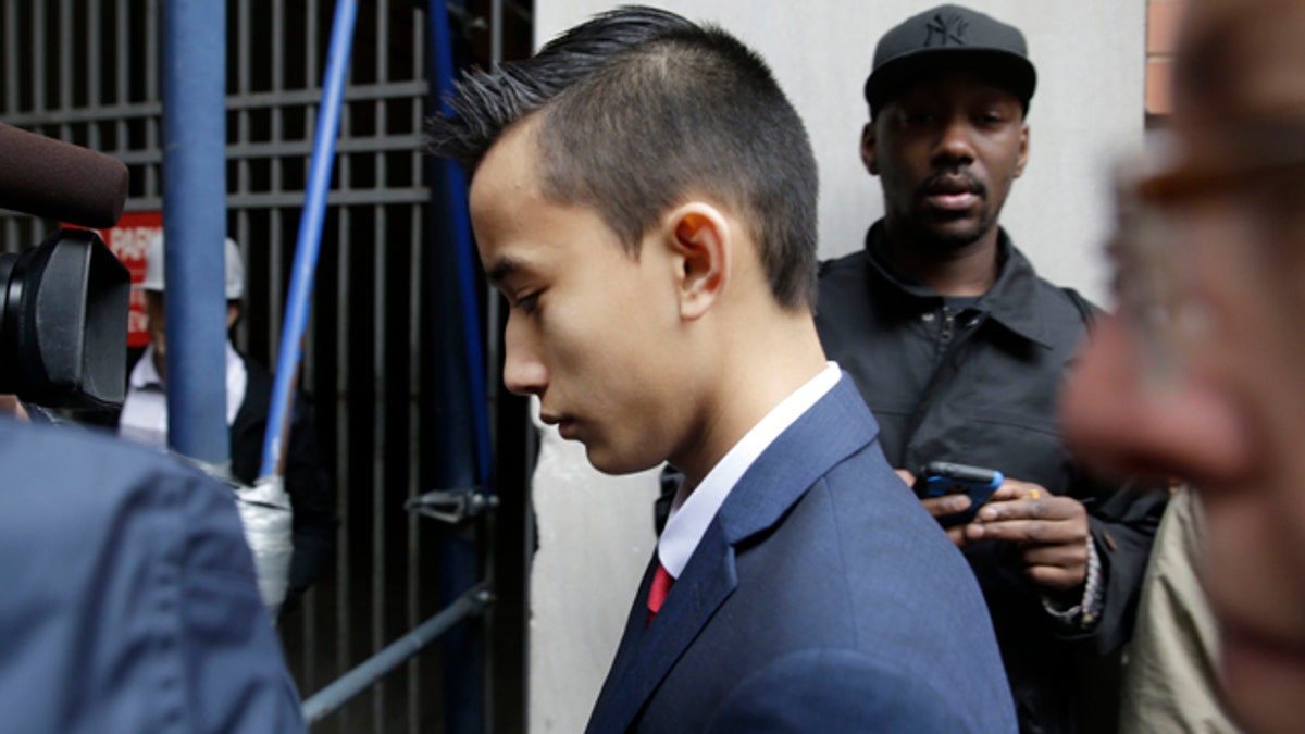 Remaja yang mendaki World Trade Center untuk program remaja pelanggar hukum