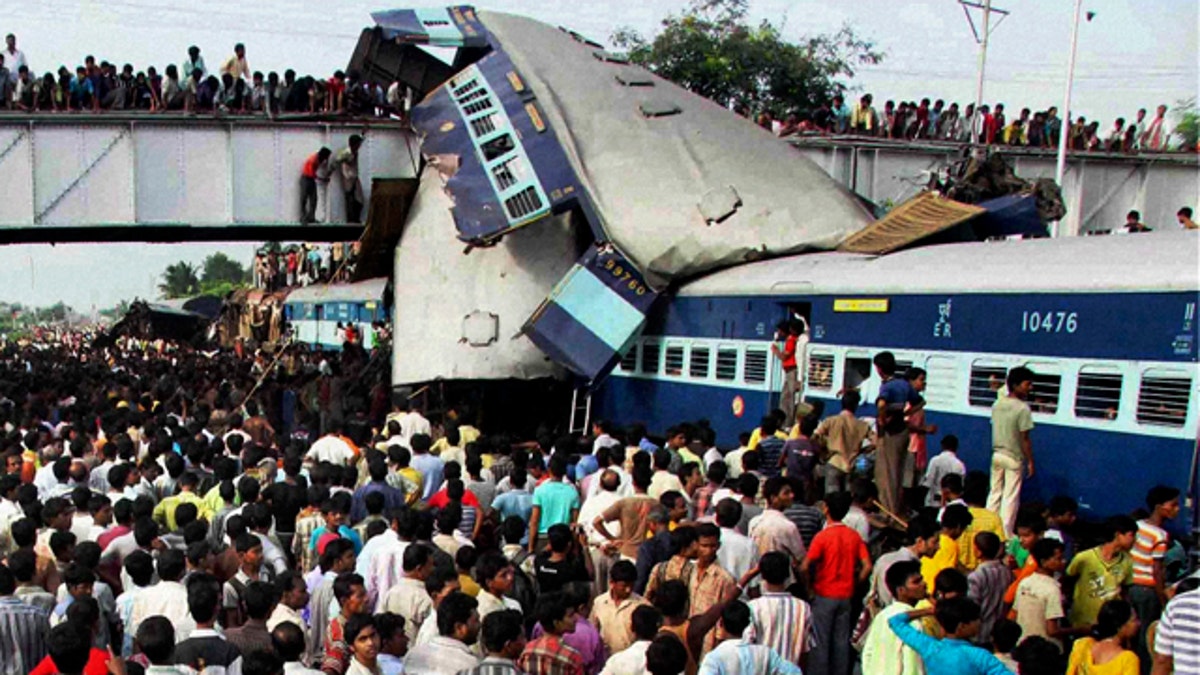 c5b69625-India Train Crash