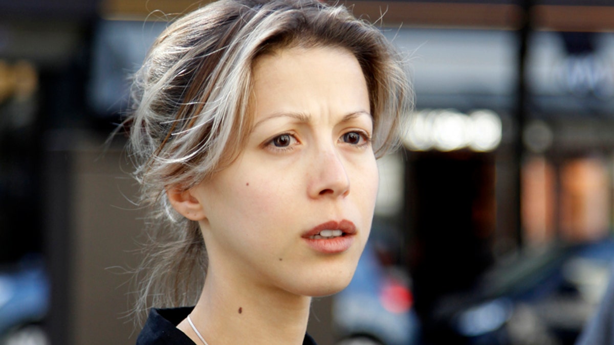 STRAUSSKAHN-COMPLAINT