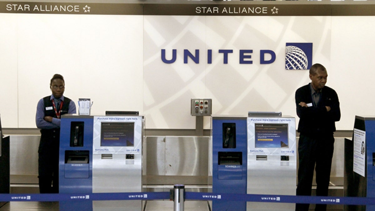 57deabf9-United Airlines Computer Outage