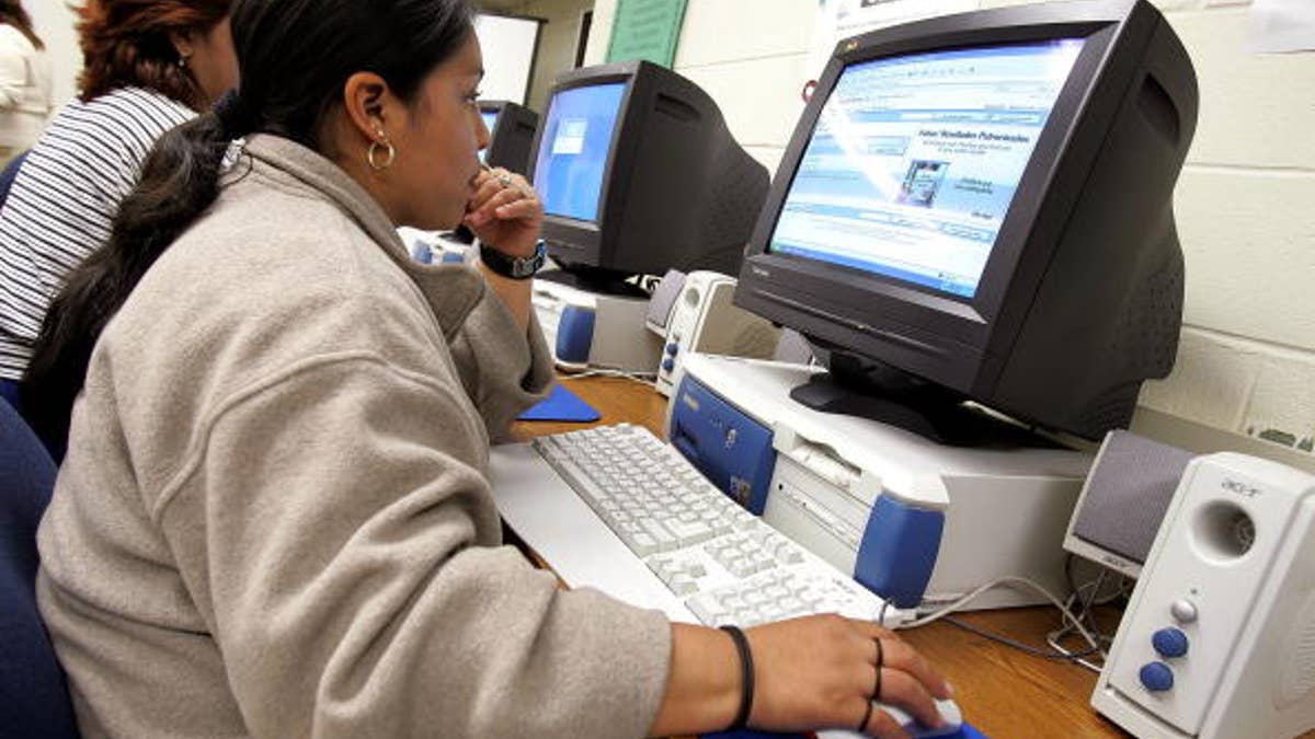 52741069TB006_Chicago_Publi