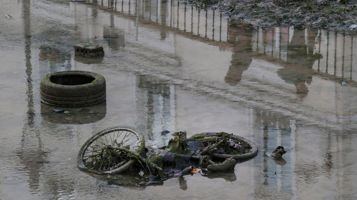 France Canal Draining